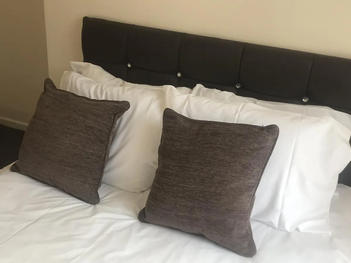 Tavistock House Hotel Luton  Guest house Luton (Bedfordshire)
