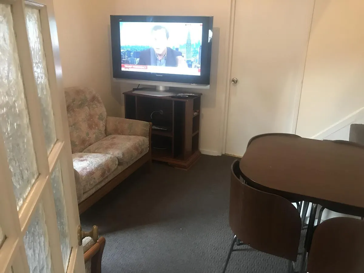 Guest house Tavistock House Hotel Luton